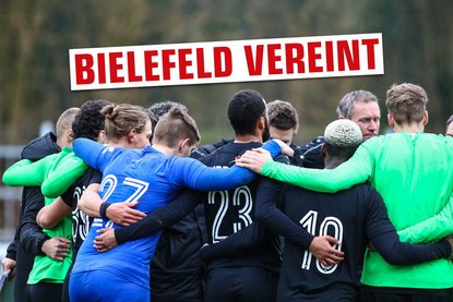 Mannschaftsbild und Textzeile "Bielefeld vereint"
